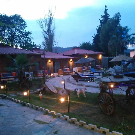 فندق Utopia 5*
