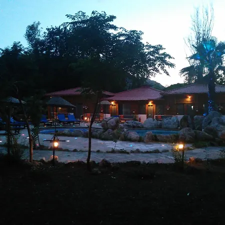 فندق Utopia 5*